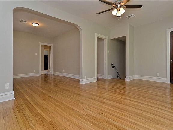 2nd image of 4974A Tholozan Ave #A