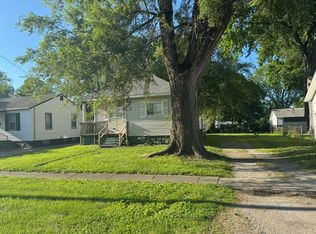 2160 E Reservoir St, Grandview, IL 62702