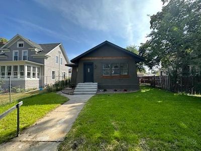 3749 5th Ave S, Minneapolis, MN, 55409