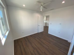 655 W 5th St, San Pedro, CA 90731
