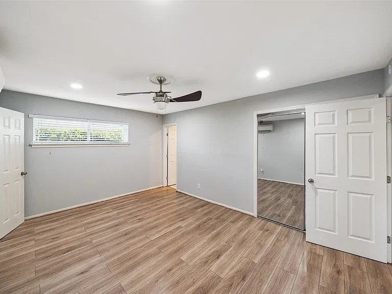 311 Hawthorne St #16 — Photo 13