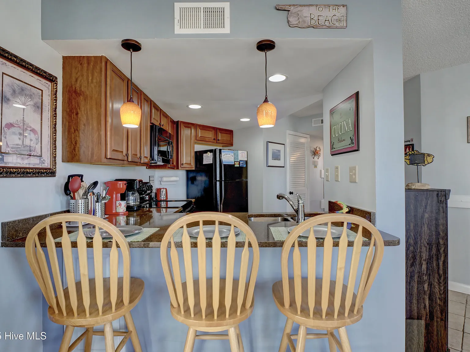 1 bed, 2.0 bath, 701 sqft, $1,500 — Photo 4