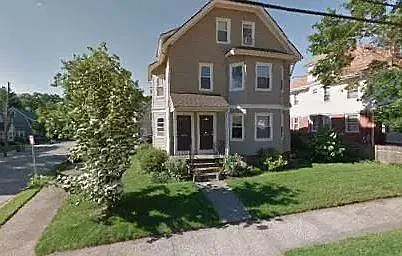 60 Ridge St #2 Photo 1