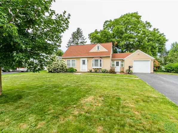 200 Colin St, Rochester, NY 14615