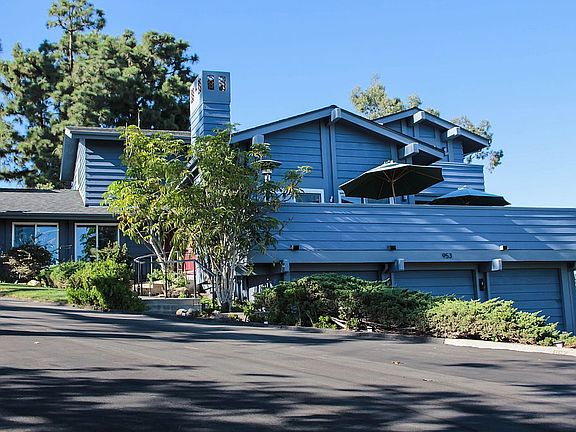 5th image of 953 W Highland Dr