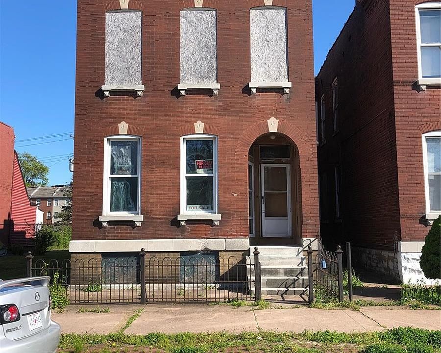 1st image of 2040 John Ave
