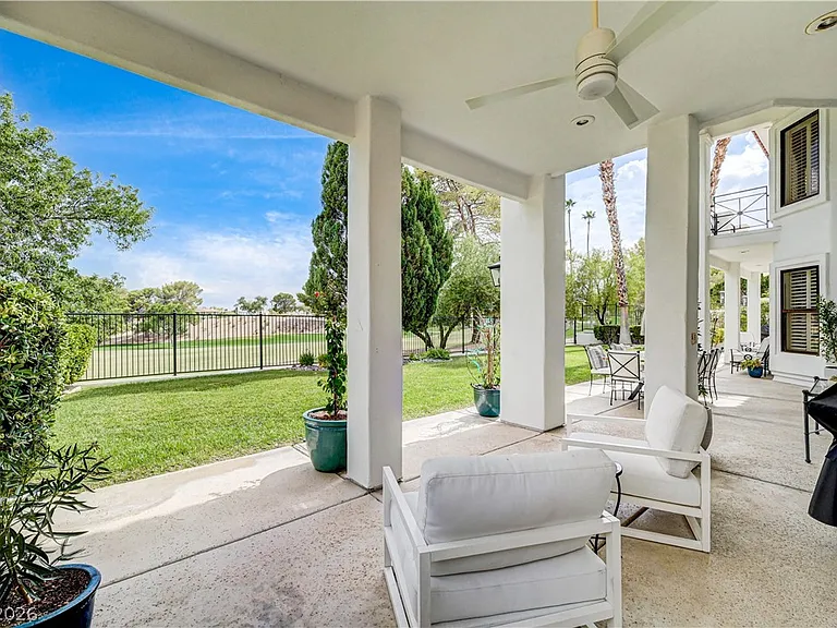 8901 Robinson Ridge Dr — Photo 85
