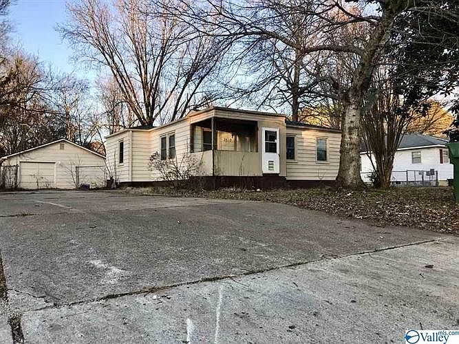 1st image of 3510 Archer Dr SW