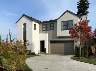 13702 SE 84th St #9, Newcastle, WA