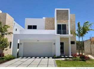 6831 NW 103rd Ave, Doral, FL 33178