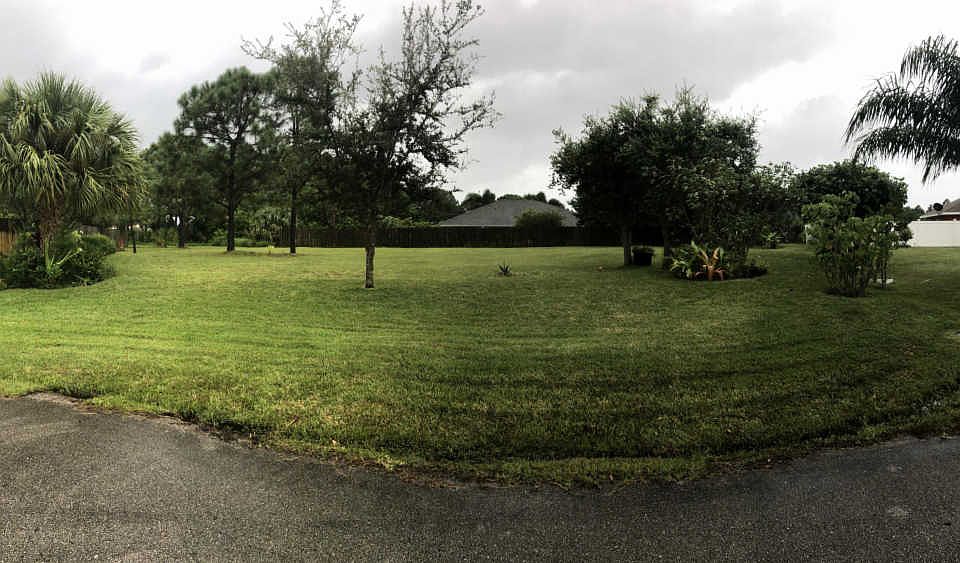 1st image of 6433 NW Zinnia Ct