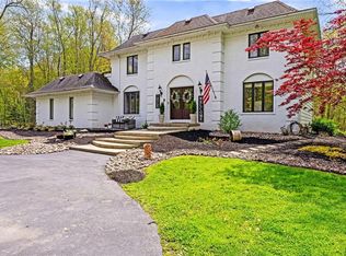 10555 County Rd, Clarence, NY 14031