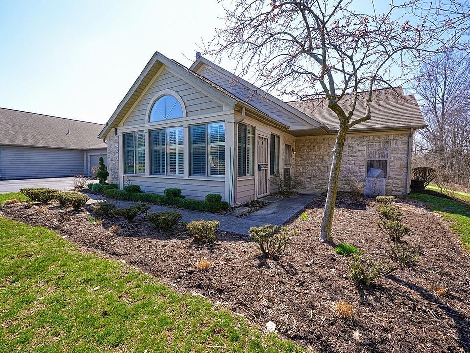 1st image of 5555 Meadowood Ln