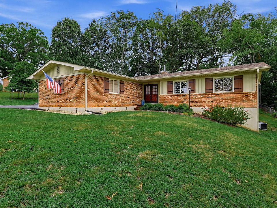 1st image of 1605 Whitfield Dr