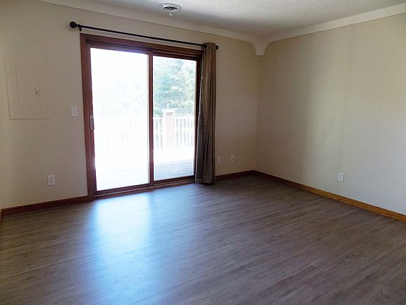 4th image of 159 Riverview Dr #15755665