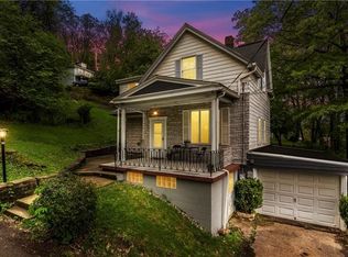 17 Radnor Ave, Pittsburgh, PA 15221