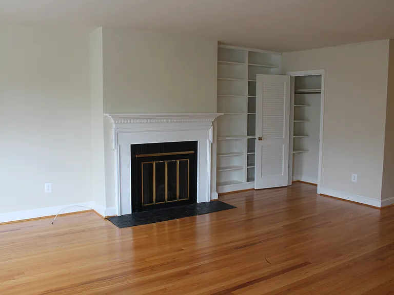 512 6th St SE #UP — Photo 5
