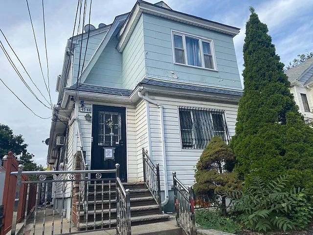 2nd image of 4544 Kissena Blvd