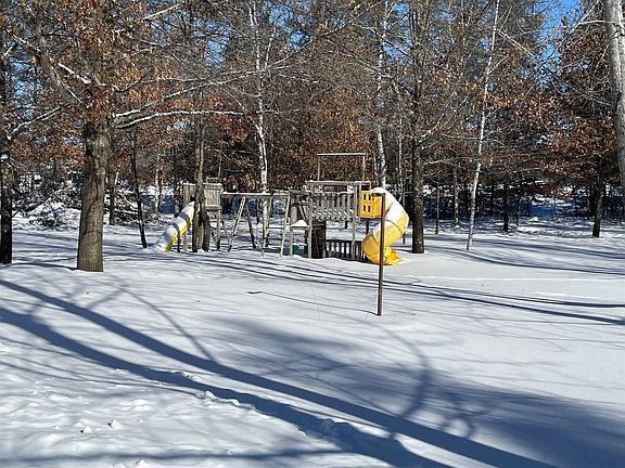 5th image of 8912 Honey Bear Ln