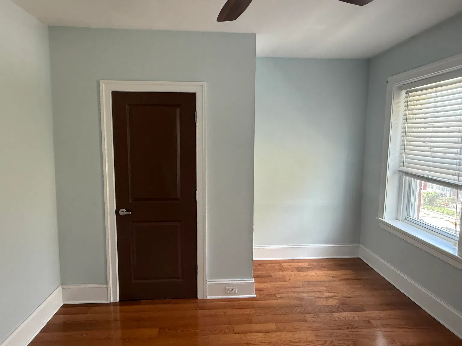2 bed, $1,025 — Photo 3