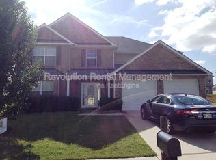 380 Othello Dr, Hampton, GA 30228