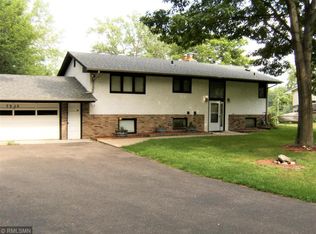 7212 Willow Ln, Minneapolis, MN 55430