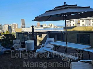 772 SW Broadway Dr APT 4, Portland, OR 97201