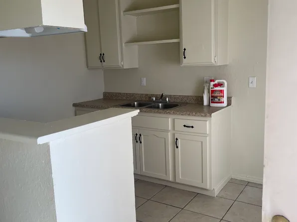 1232 N Sierra Way #10, San Bernardino, CA 92405