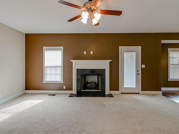 5th image of 114 Parkland Cir