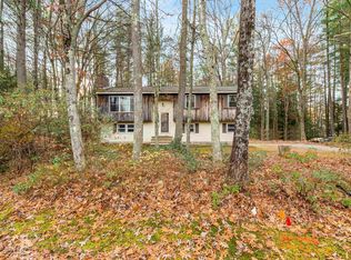 18 Northgate Dr, Bedford, NH 03110