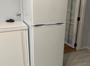 249 Hooper St, Tiverton, RI 02878