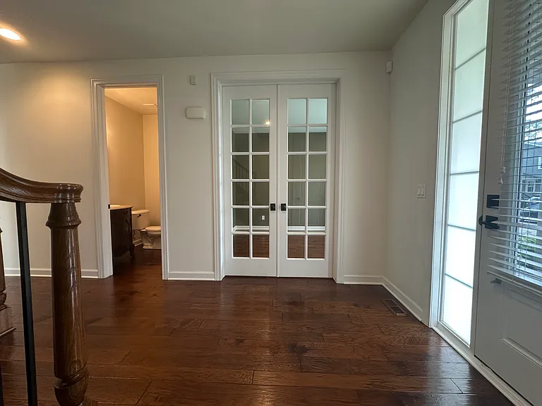 1555 Ruffner Ave — Photo 5