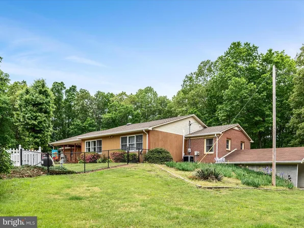 281 Light Rd, Winchester, VA 22603