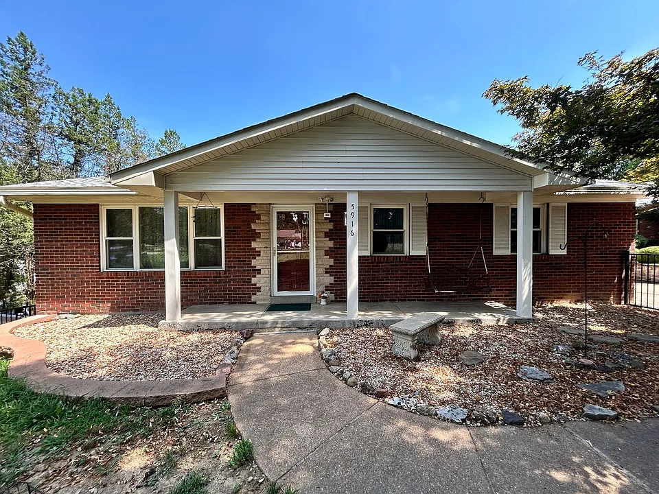 5916 Wells Rd