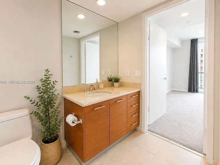 50 Biscayne Blvd #1605 — Photo 6