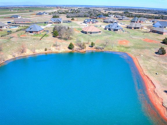 4th image of 8295 Moose Rdg