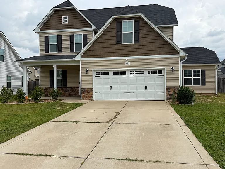 482 Weston Woods St — Photo 1