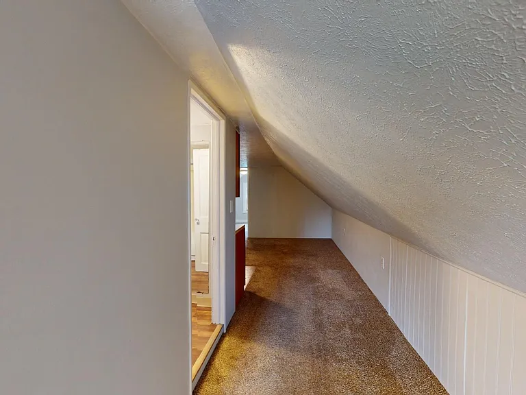 3339 W 84th St — Photo 9