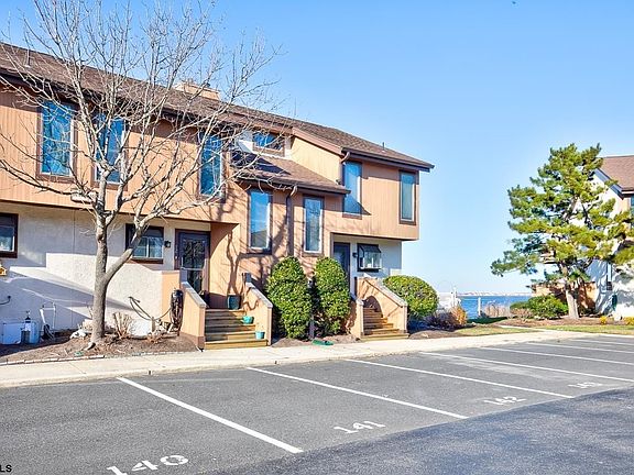 3rd image of 12 Genoa Ct #12