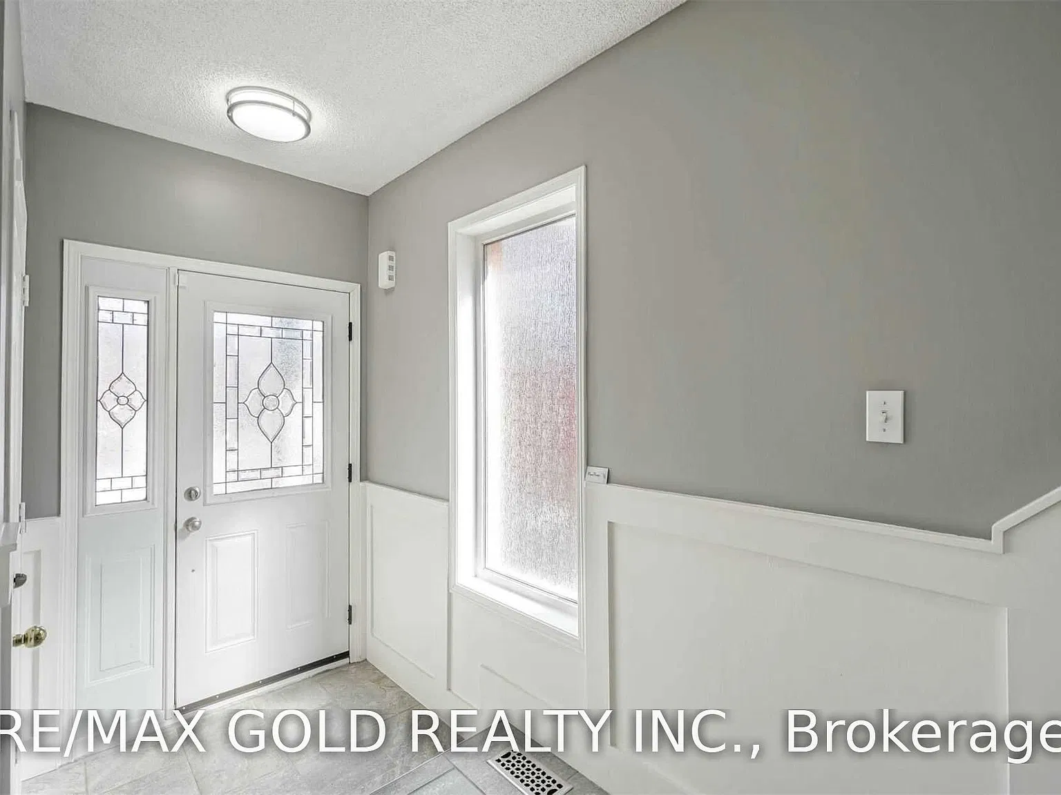 4 bed, $3,499 — Photo 2
