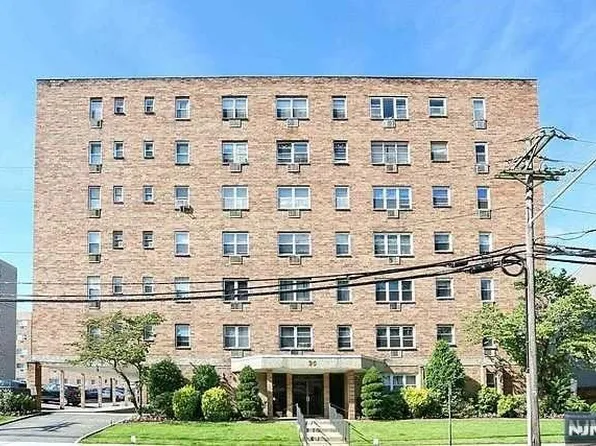 25 Jefferson St APT 6D, Hackensack, NJ 07601
