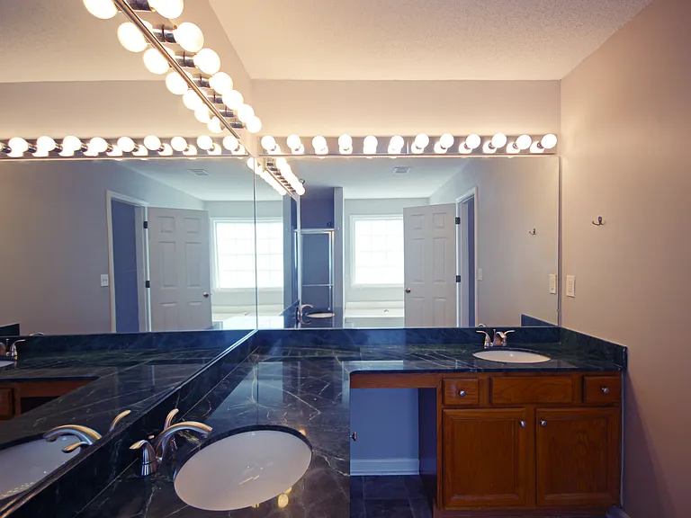 401 Bottesford Dr NW — Photo 23