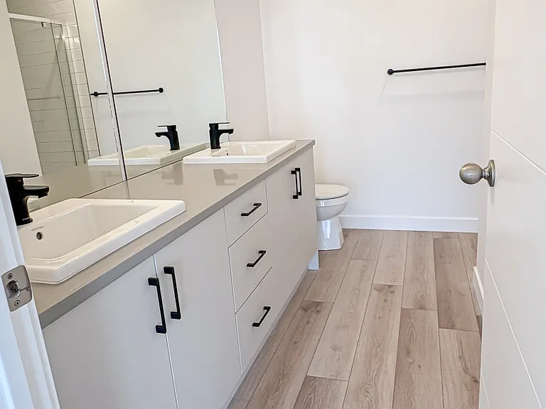 205 Spring Creek Cir SW #305 — Photo 13