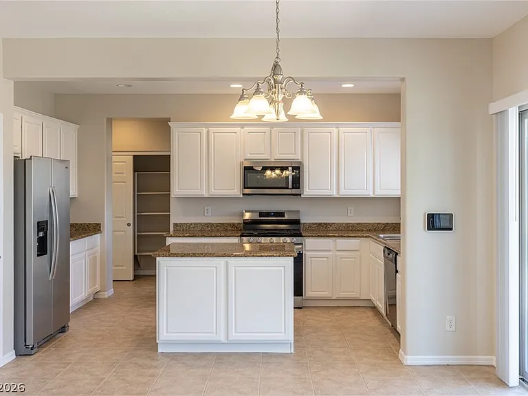 1148 Kingston Hills Ct — Photo 16