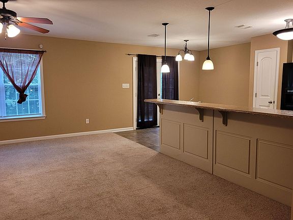 4th image of 5365 Branch Point Dr