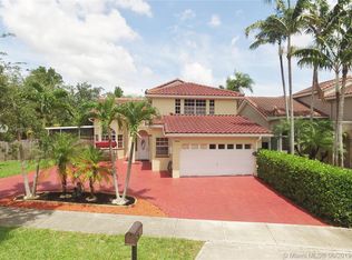 15587 SW 62nd Ter, Miami, FL 33193