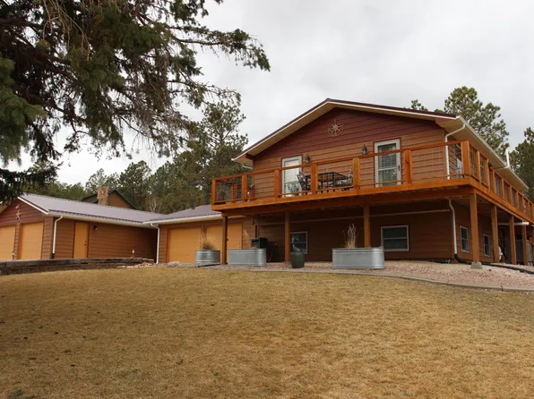 12752 Clubview Dr, Hot Springs, SD 57747