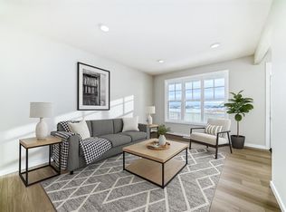 828 E Sora Blvd SE, Calgary, AB T3S0L7