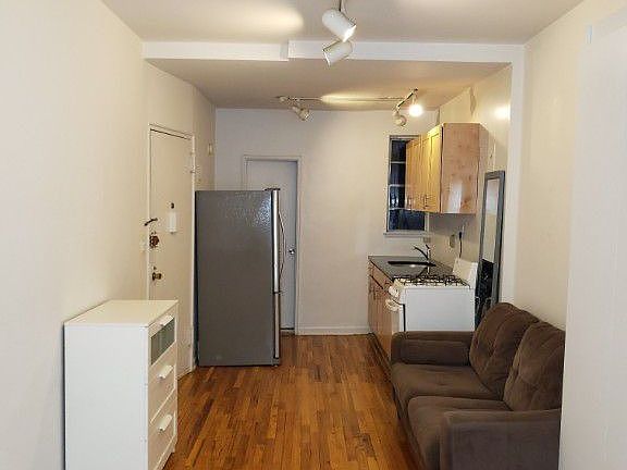 5th image of 217 E 89th St APT A
