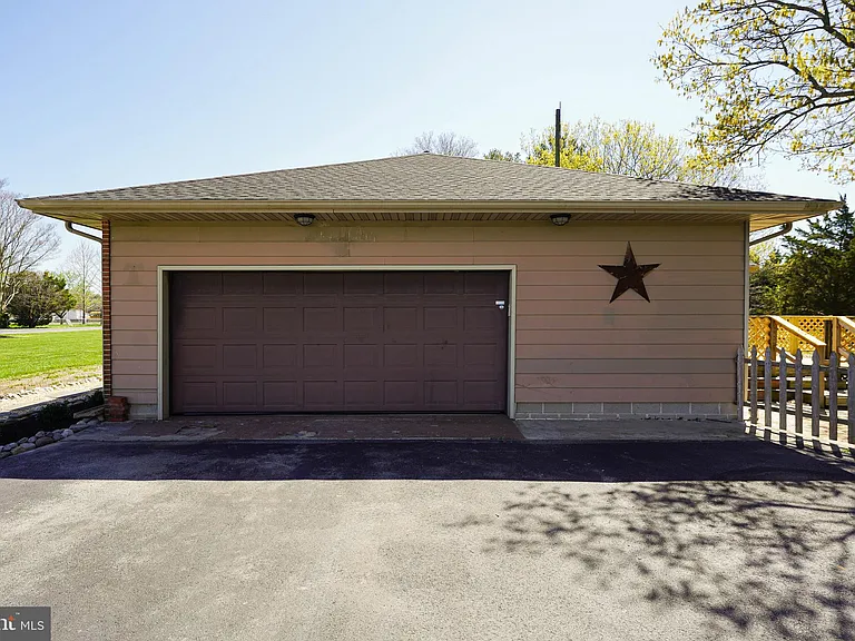 14880 Concord Rd — Photo 5